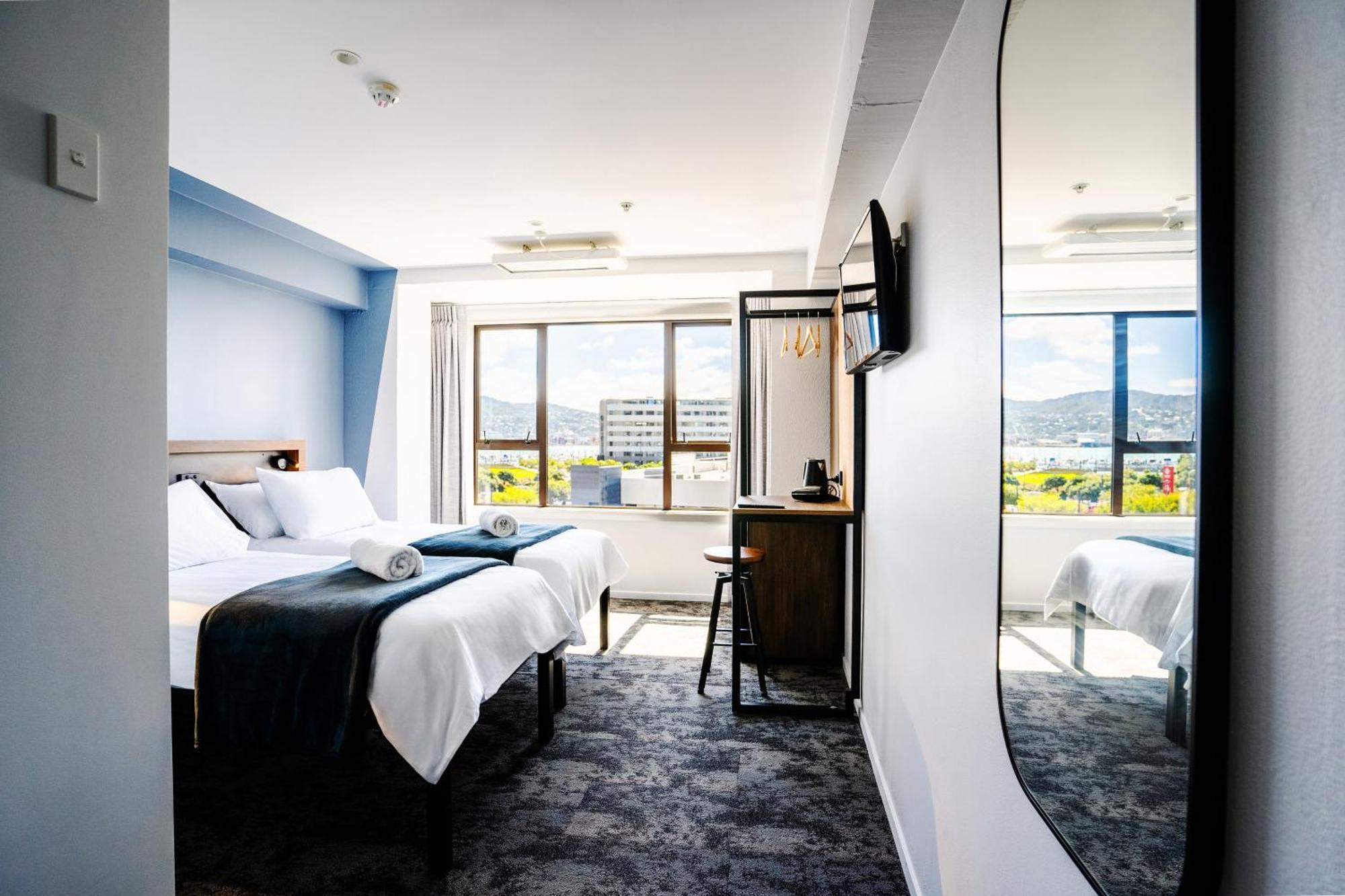 Haka House Wellington Hostel Εξωτερικό φωτογραφία A room at the hotel