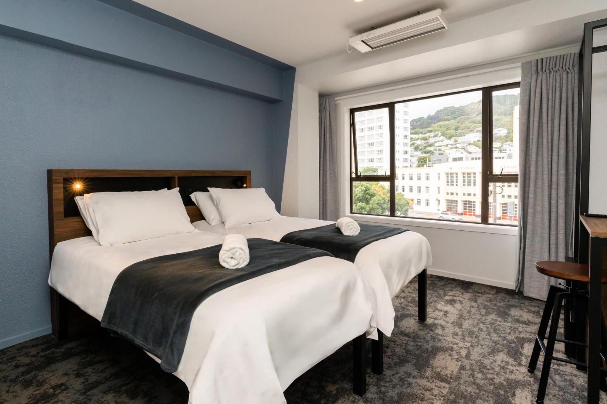 Haka House Wellington Hostel Εξωτερικό φωτογραφία A room at the hotel
